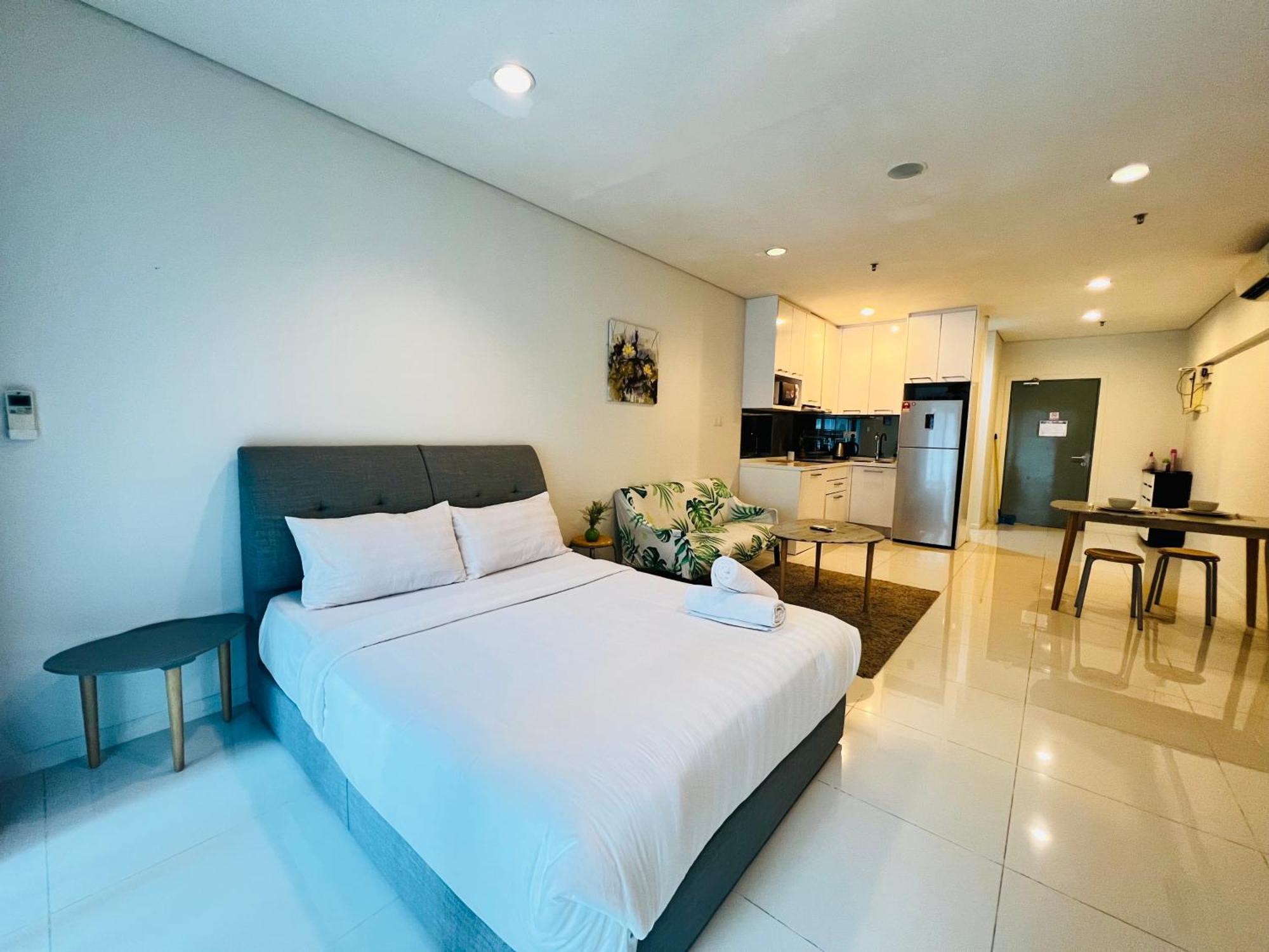 Mercu Summer Suites Klcc By Sweet Home Kuala Lumpur Exterior photo